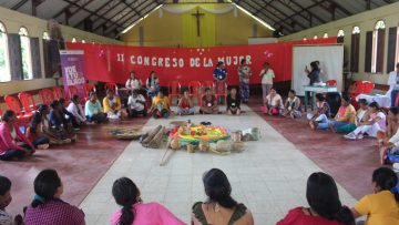 Compartir reconociendo sus raíces: Pueblos Murui, Kichwa y Bora participan del II Congreso de la Mujer