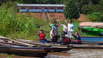 Una misión que fluye por los ríos de la Amazonía Peruana