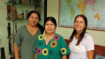 El Papa Francisco recibe a mujeres indígenas de la Amazonía